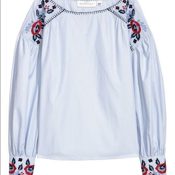 H&M Light Blue Blouse with Floral Embroidery - Size Small/Medium - Picture 7 of 7